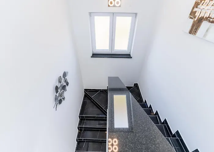 Дом отдыха Awesome Home In Ribnica - Krusevo Anic