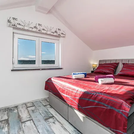 Lovely Home In Ribnica - Krusevo Дом отдыха *